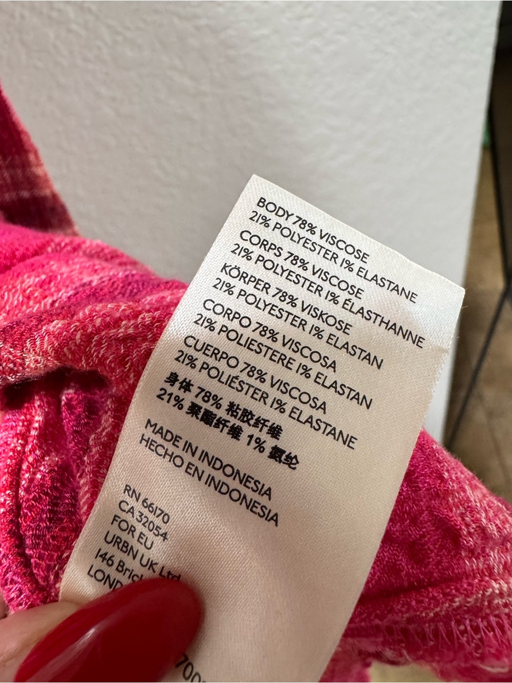Anthropologie Pilcro seamed plaid button down shirt shades of pink, red Casual - Picture 5 of 8